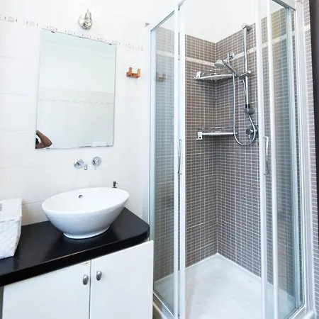 Cloe In Intra Apartman *