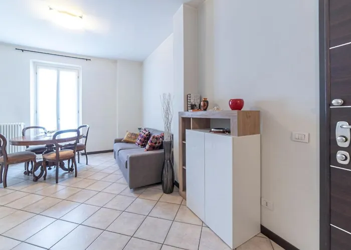 Cloe In Intra Apartament Verbania