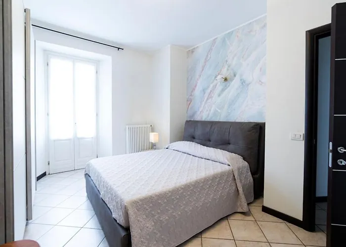 Apartament Cloe In Intra