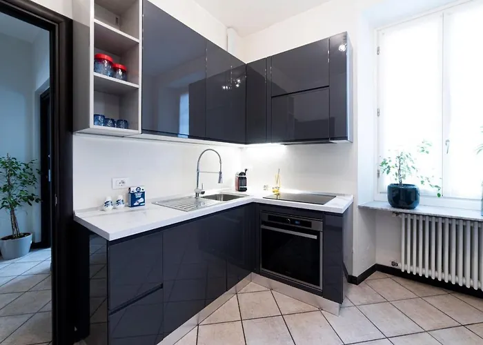 Cloe In Intra Apartament *