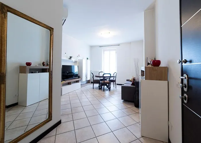 Cloe In Intra Apartament Verbania